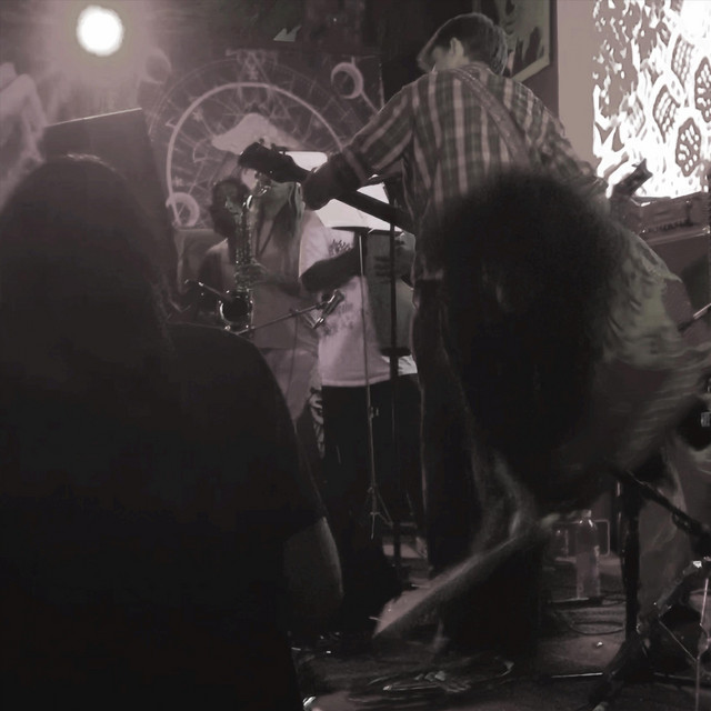 Cime - By the Bunches (Banana Dictatorships) [Live in Santa Ana] [Live]